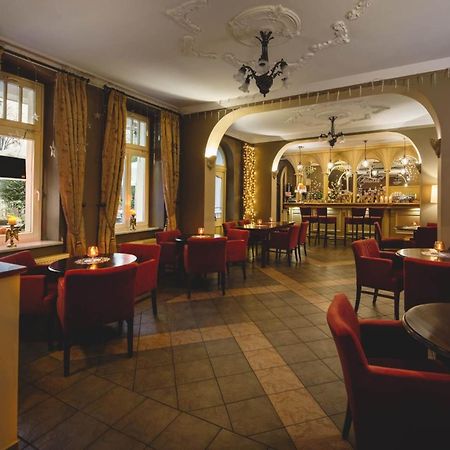 Hotel Amalia Kudowa-Zdrój Exteriér fotografie