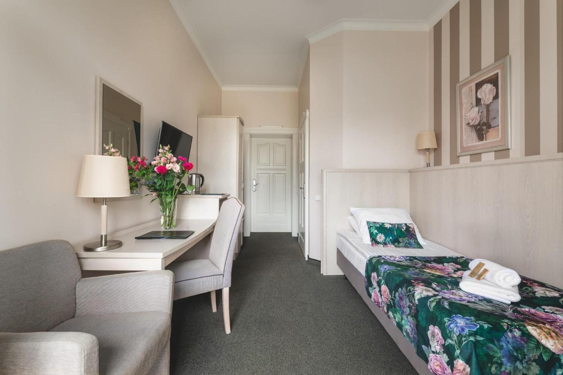 Hotel Amalia Kudowa-Zdrój Exteriér fotografie