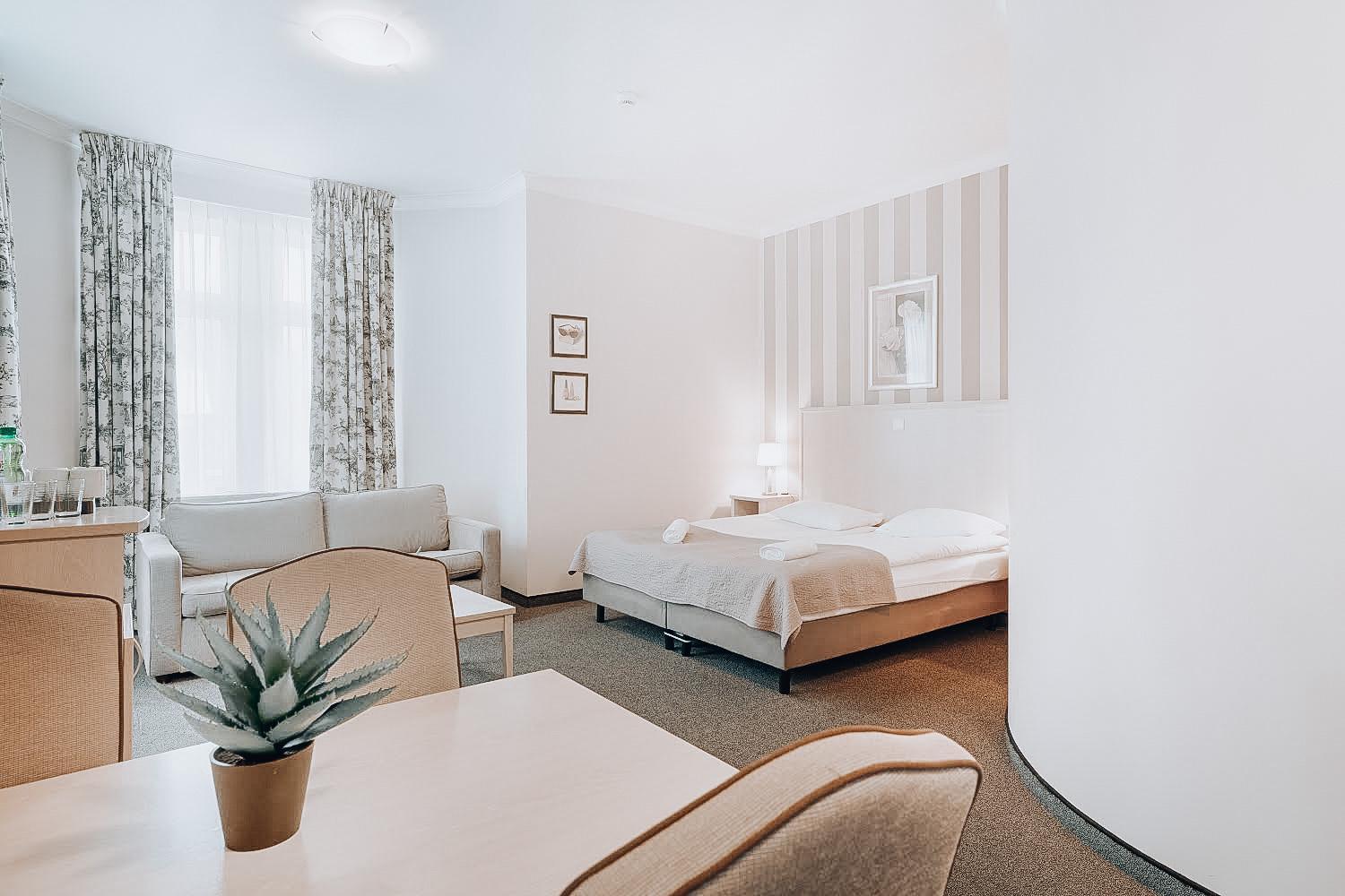 Hotel Amalia Kudowa-Zdrój Exteriér fotografie