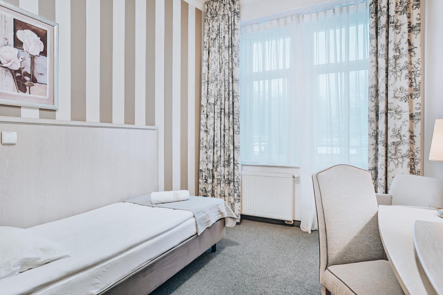 Hotel Amalia Kudowa-Zdrój Exteriér fotografie